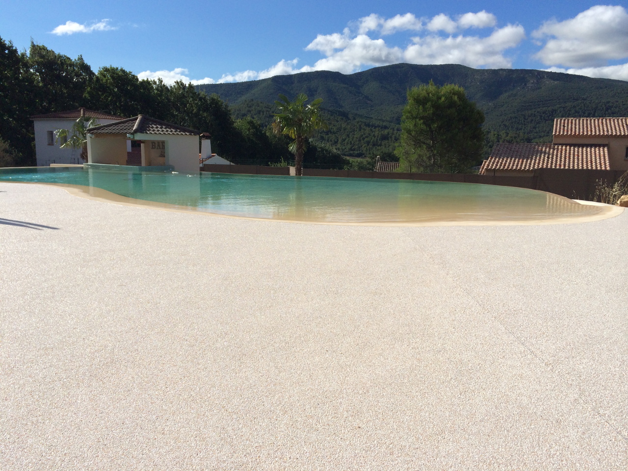 Plage marbre résine drainant